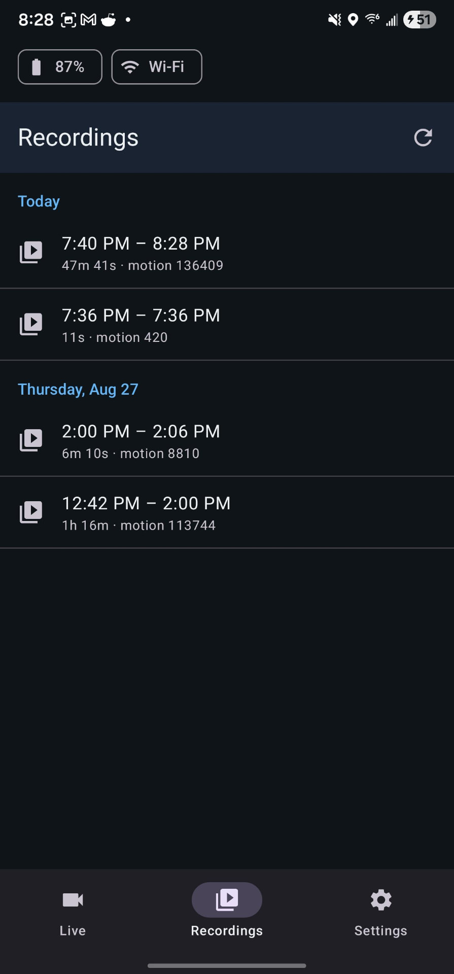 Recording history grouped by day in the EspialNVR app